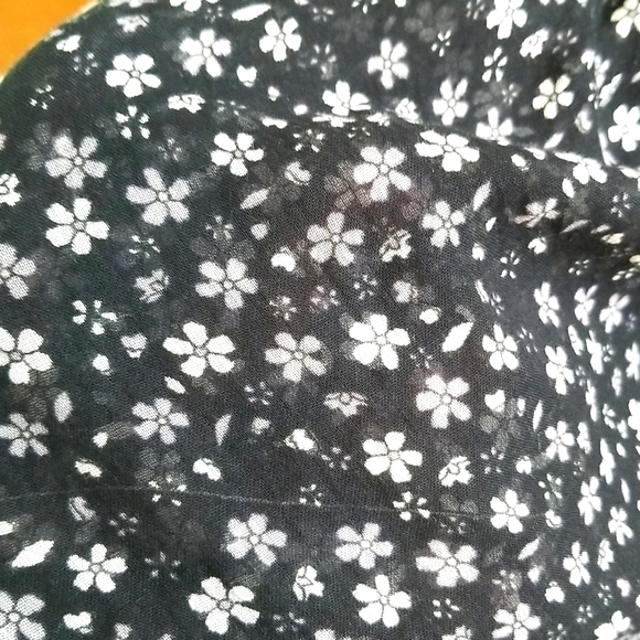 Black with white and gray flowers dress/cover up from Turkey. - Picture 5 of 7